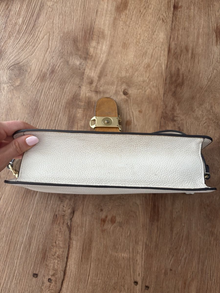 Coach Borse da donna: Coach Tabby Shoulder Bag beige Leather Gold Hardware – Usato da Dänikon ZH venduto da Annikaberg 4