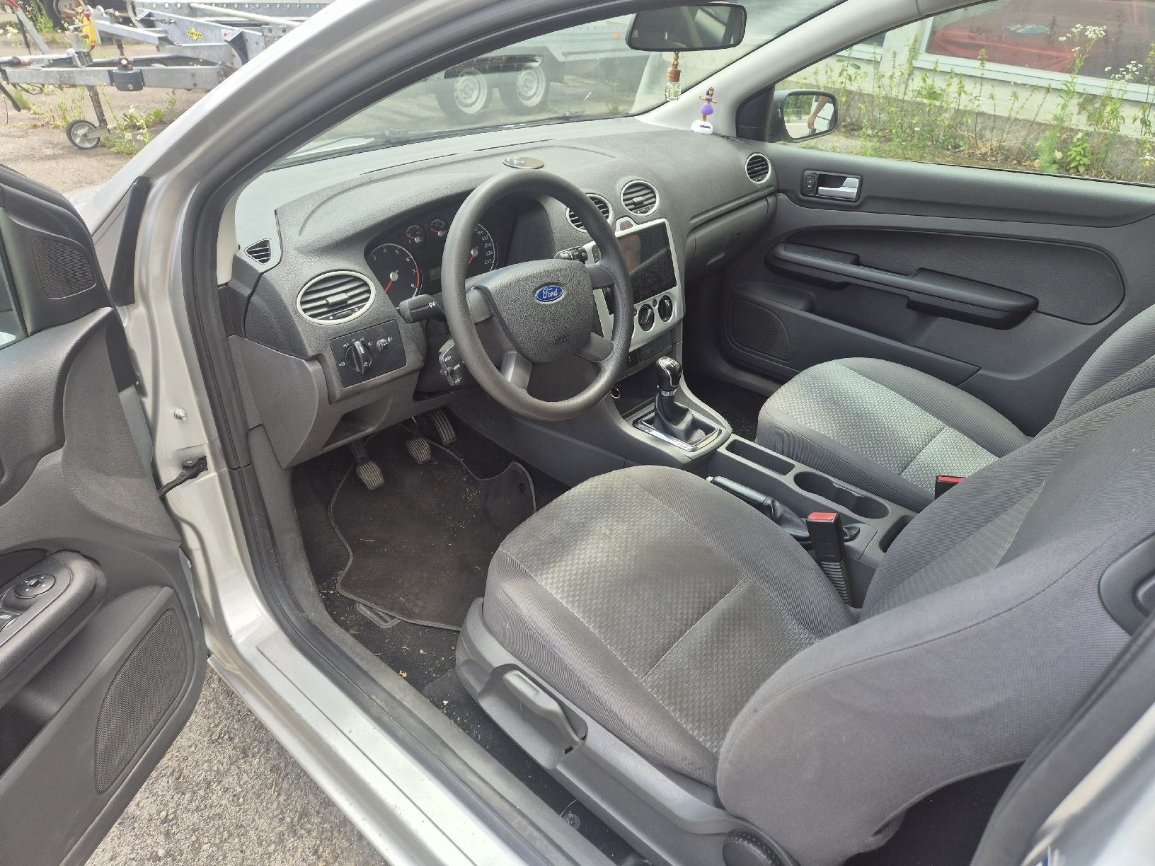 Ford Automobili: ford focus 2.0 16v – Difettoso da St. Sulpice NE venduto da Pixa01 5