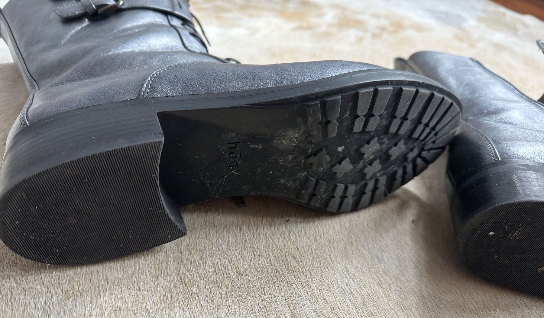 Högl Damenschuhe: Högl silberne Stiefeletten Gr. 40/41 – Gebraucht aus Muri AG von engelsherzli 5