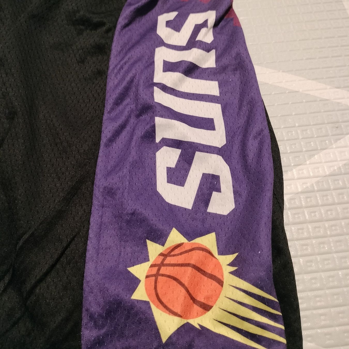 Nike Pantaloni: Phoenix Suns NBA Shorts Fan Version Gr. 48 – Usato da Bern venduto da SportsMemos 3