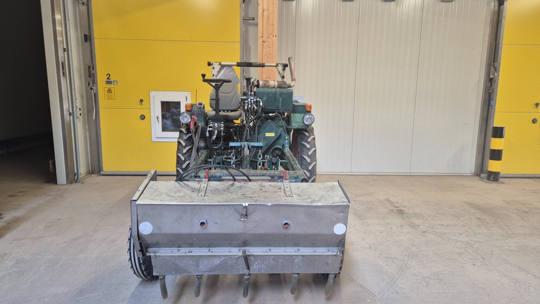 Trattori: Geräteträger/Hacktraktor Schneider GT40 – Usato da Oberwil BL venduto da adr_z5q6 2