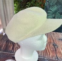 Cappello estivo beige lavorato a maglia - Nuovo look!