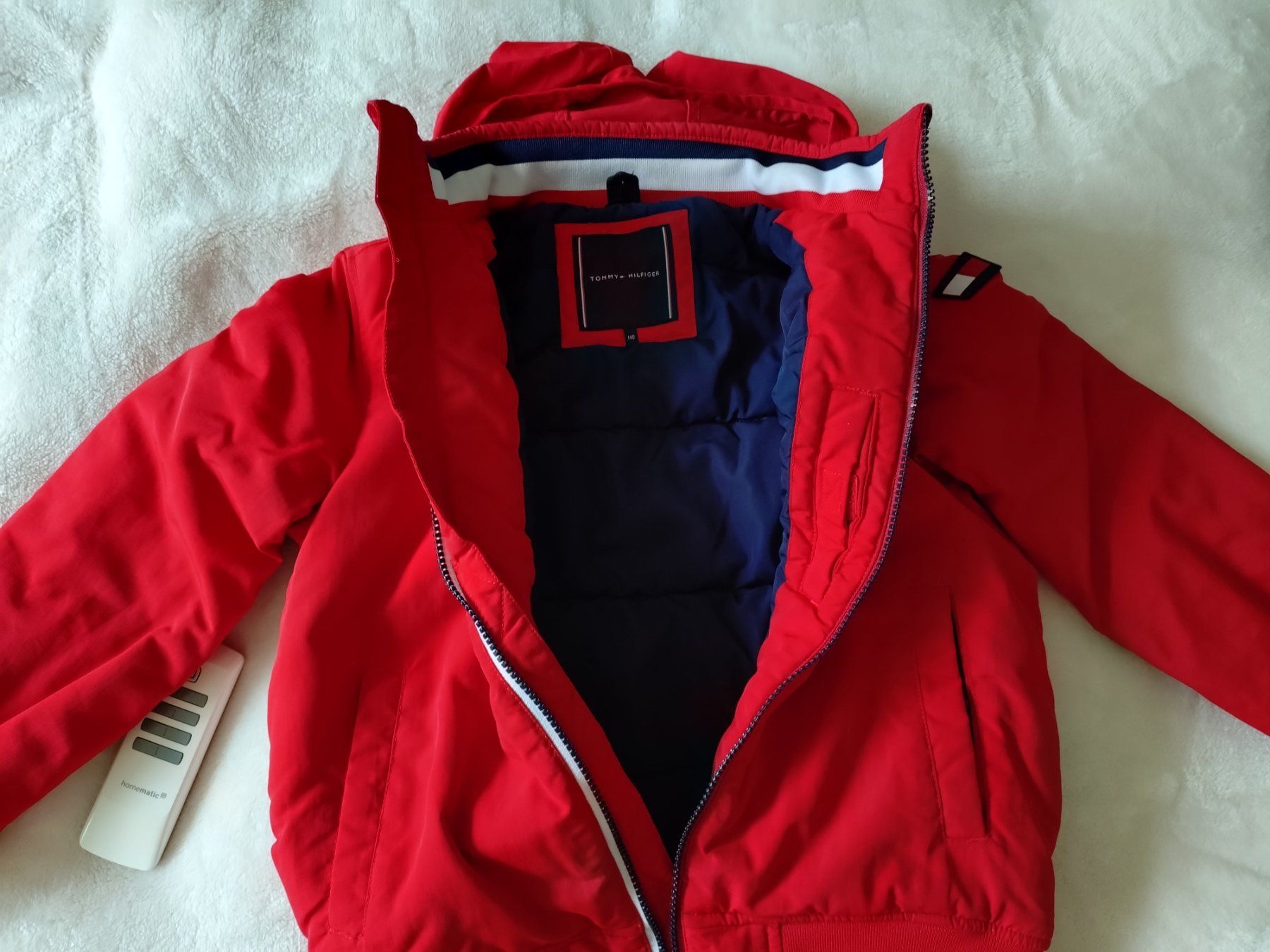 Tommy Hilfiger Giacche: TommyHilfiger Jungen Essential Jacket Grosse 140 – Usato da Bottmingen venduto da Malina_Outlet 6