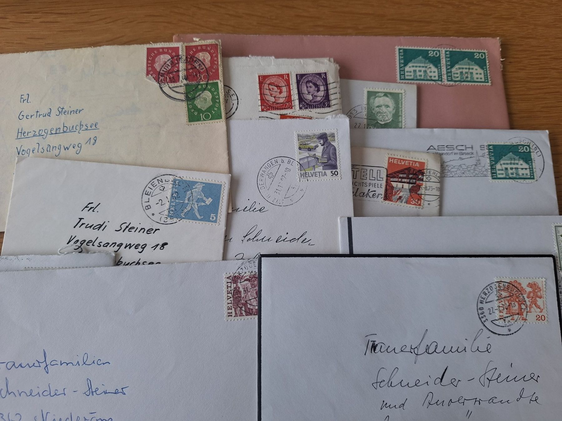 Alle Briefmarken: Briefumschläge mit Briefmarken – Gebraucht aus Wanzwil von chlinih93 1