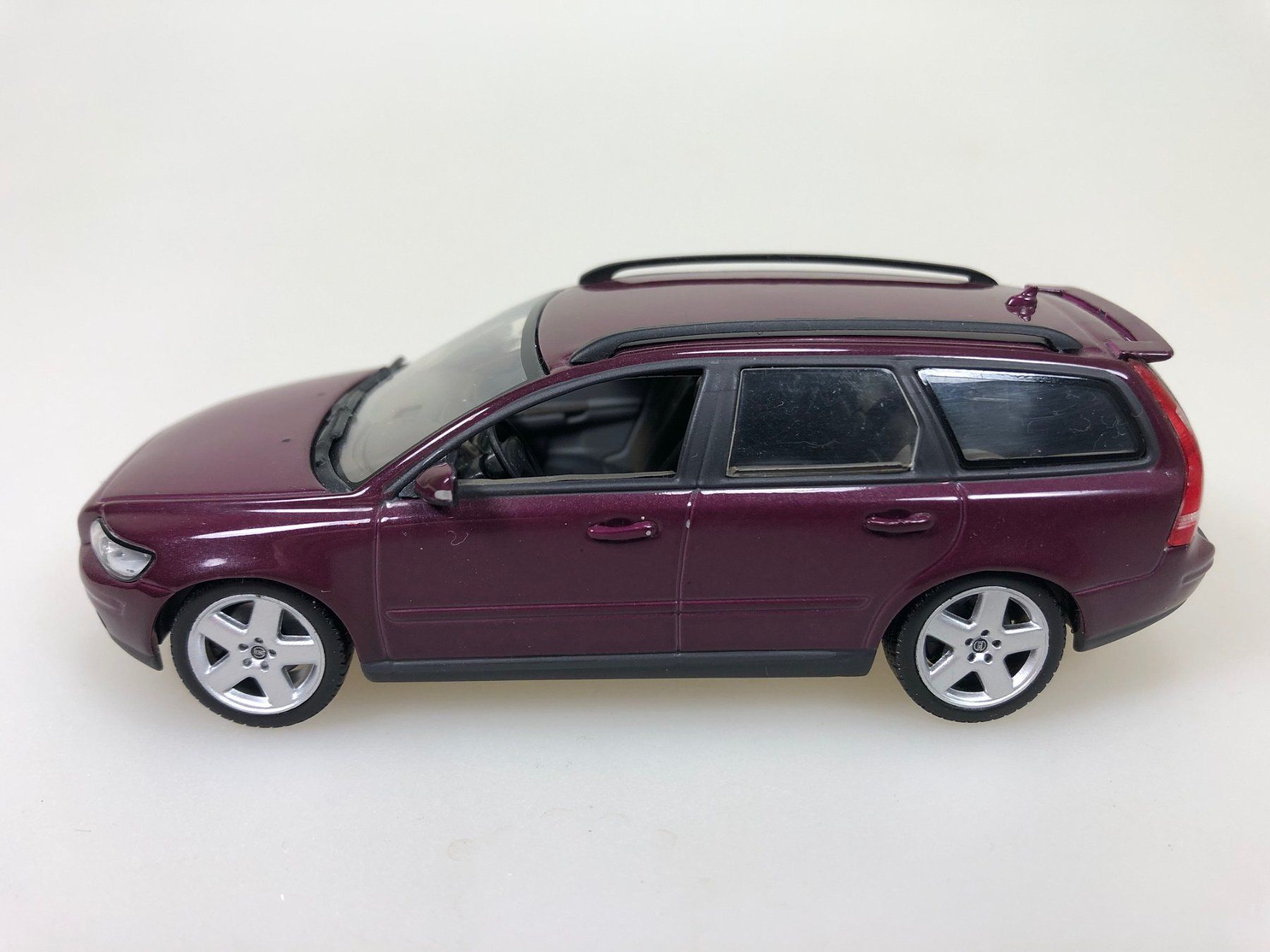 Volvo Modellini d'auto: Volvo V50 - Minichamps - 1:43 – Usato da Widen venduto da Himan 2