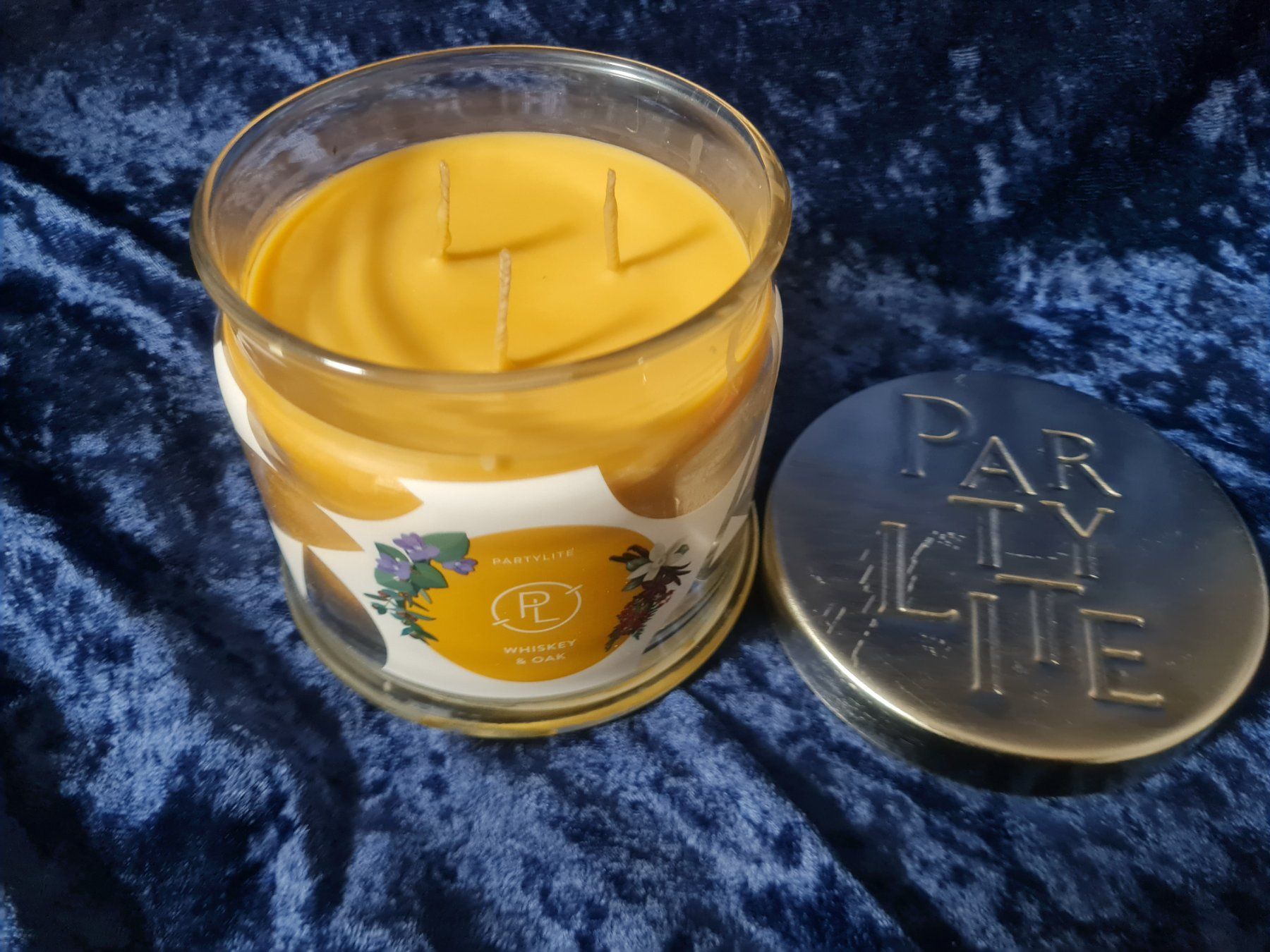 Partylite Candele: PartyLite - 3-Docht-Glas Whiskey + Oak – Nuovo (secondo la descrizione) da Othmarsingen venduto da Kleibai 1