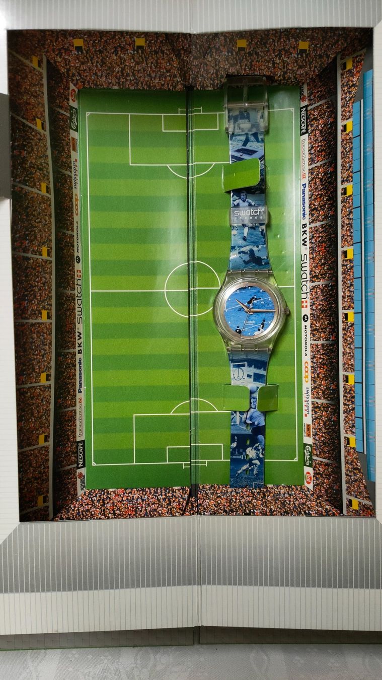 Swatch Orologi: Swatch - Stade de Suisse 2005 – Nuovo (secondo la descrizione) da Unterseen venduto da volpissimo 1