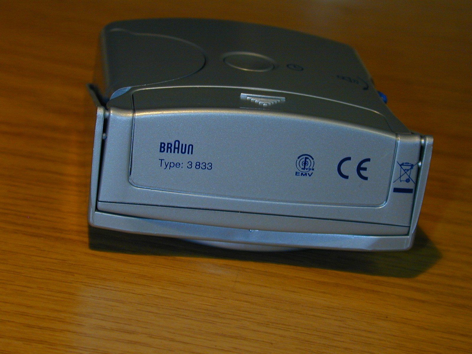 Braun Sveglie: BRAUN ANALOG QUARTZ ALARM CLOCK/WECKER – Nuovo e nell'imballaggio originale da Oberursel venduto da swinger-ecki 9