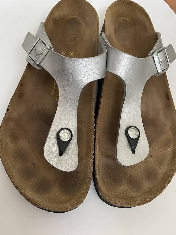 Birkenstock Scarpe da donna: Birkenstock Gizeh Gr. 42 – Usato da Luzern venduto da Feliz 3