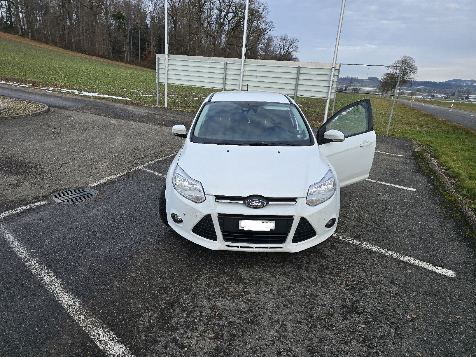 Ford Automobili: Ford Focus 1.0 – Usato da Bern venduto da edj_kxk8 3