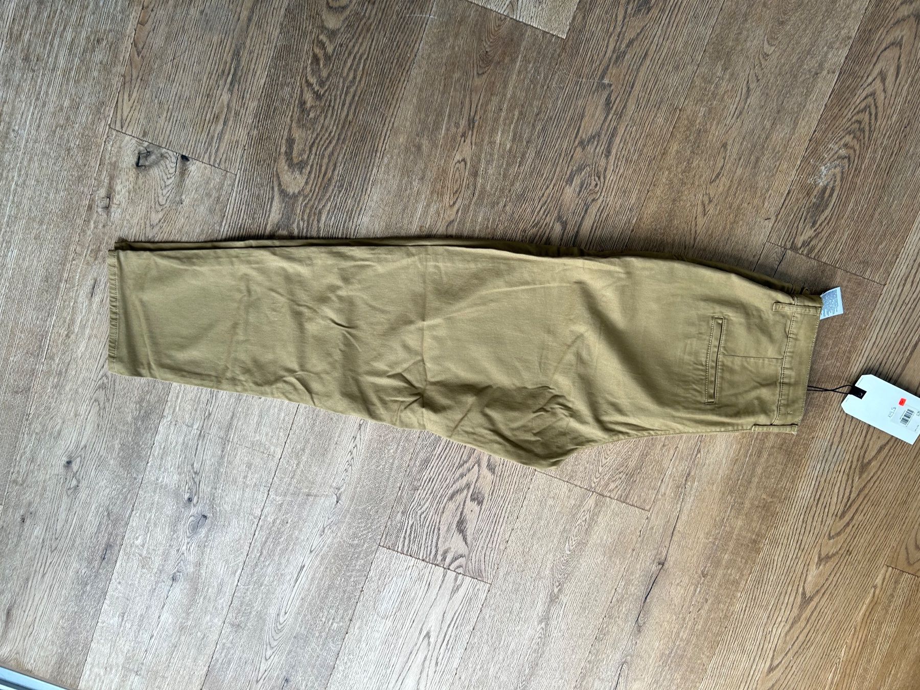 Pantaloni: Hose, Levis //NEU// 29/28 – Usato da Stettfurt venduto da outlet72 1