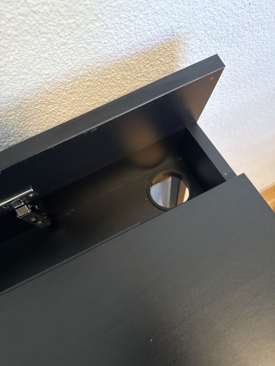Schreibtische: IKEA ALEX Tisch 132x58cm – Gebraucht aus Amriswil von Mad_x7 5