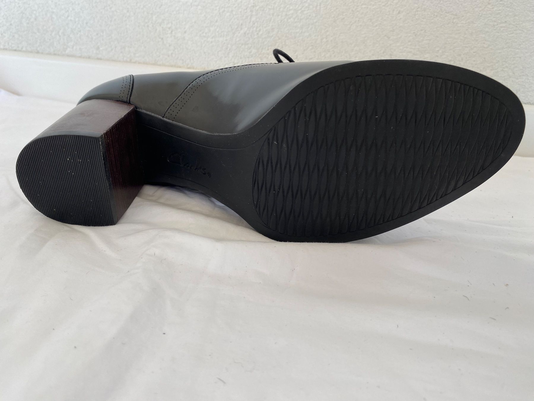 Clarks Chaussures femmes: CLARKS HALBSCHUHE NEUWERTIG – Neuf (Voir description) à Zürich par Fashionparade 6