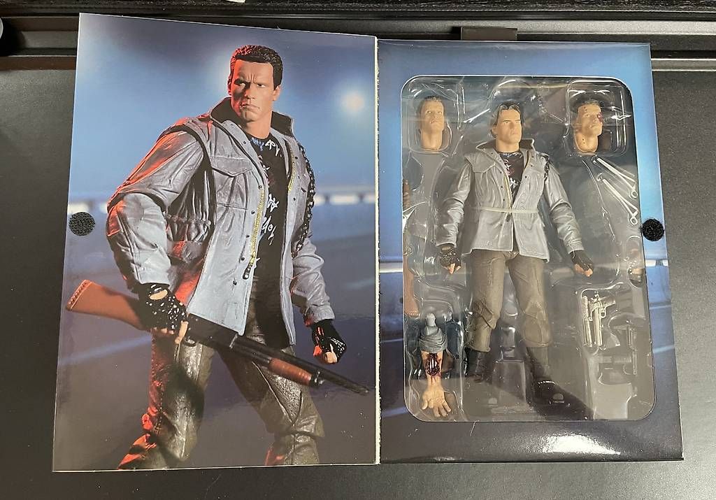 Statuette: Terminator Ultimate T-800 (Tech Noir) - Neca Actionfigur – Usato da Goldach venduto da Silversphere 2