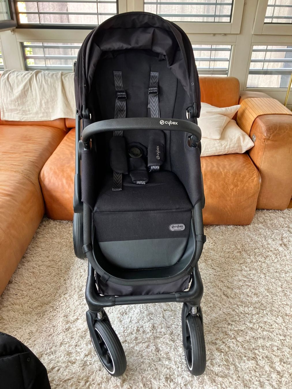 Cybex Carrozzine: Cybex EOS Lux Stroller with sports sit and cot – Usato da Zürich venduto da Marianavalente 5