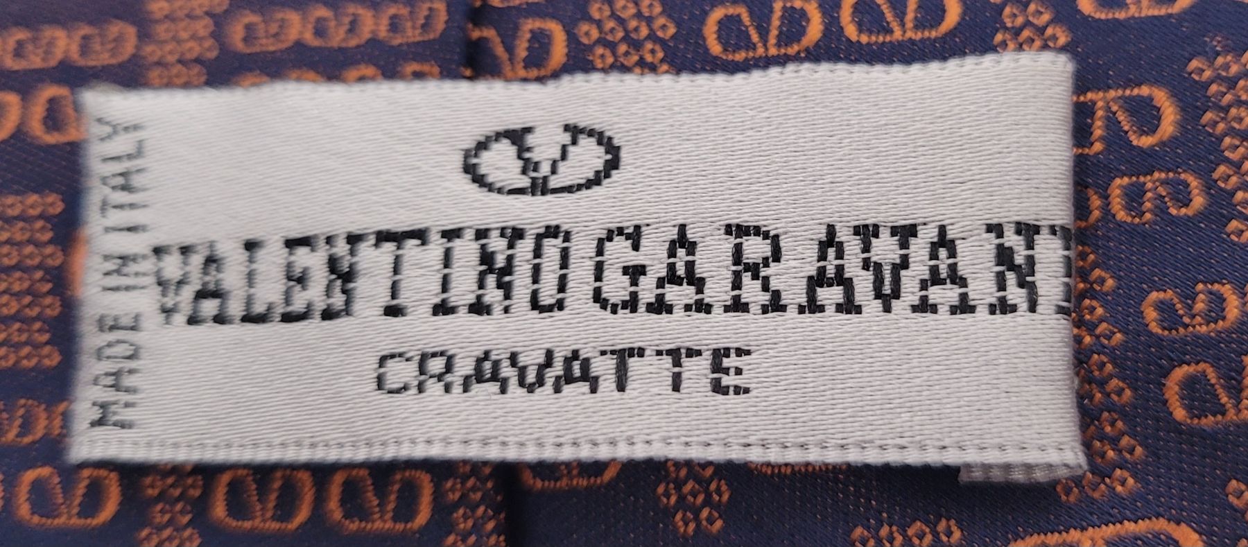 Cravatte: Ensemble Valentino Garavani, cravate-bouton-pochette – Nuovo e nell'imballaggio originale da Rocourt venduto da PapyCH 3