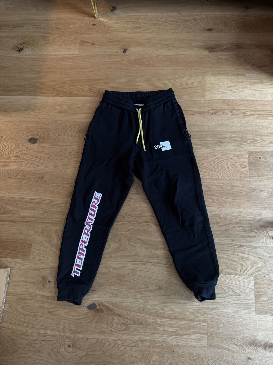 Hosen: Off White Jogging Hose – Gebraucht aus Bülach von Epicst0re