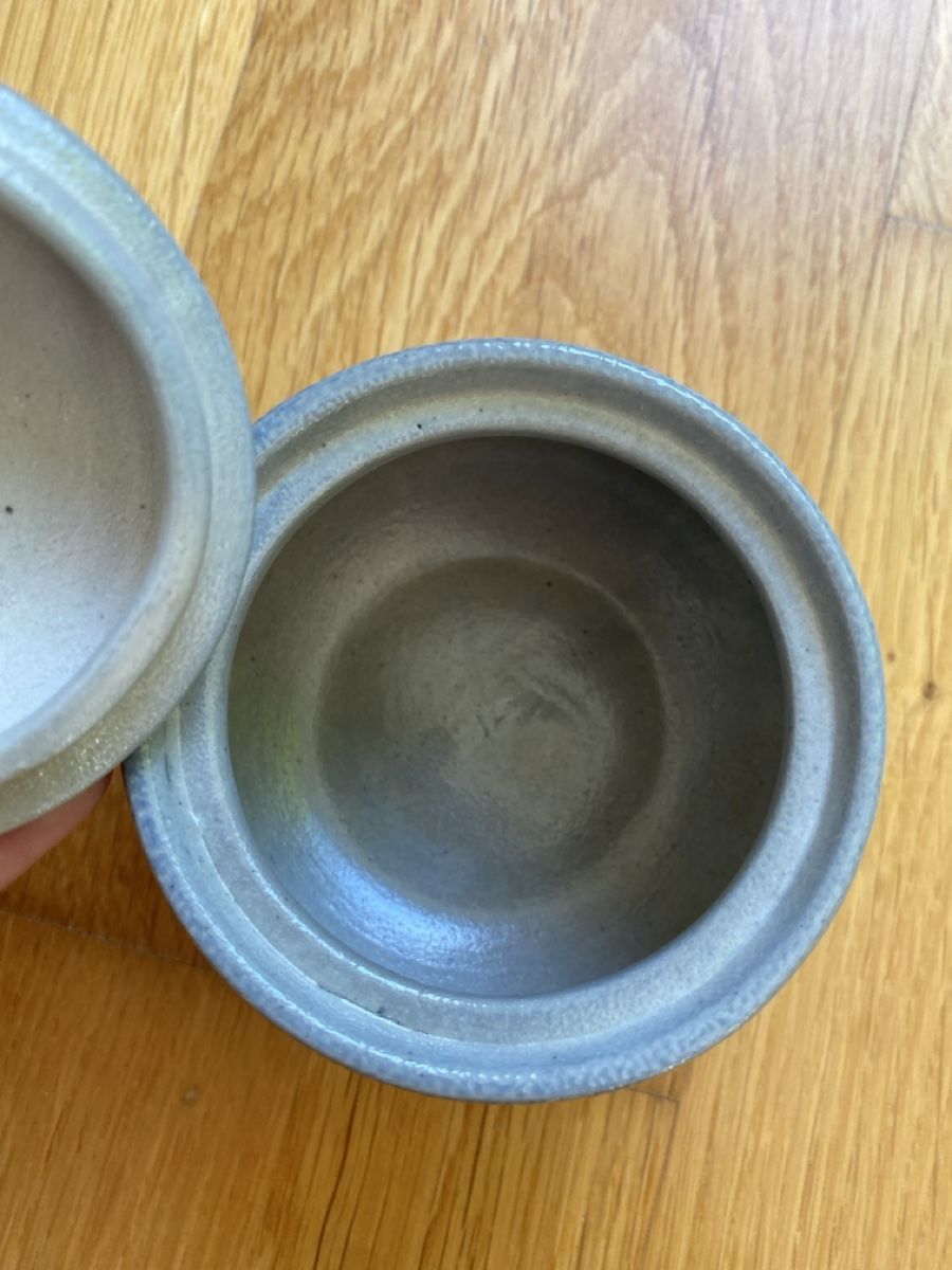 Zuccheriere: Steingut Töpfli blau-grau mit Deckel – Usato da Burgdorf venduto da allesolivia 3