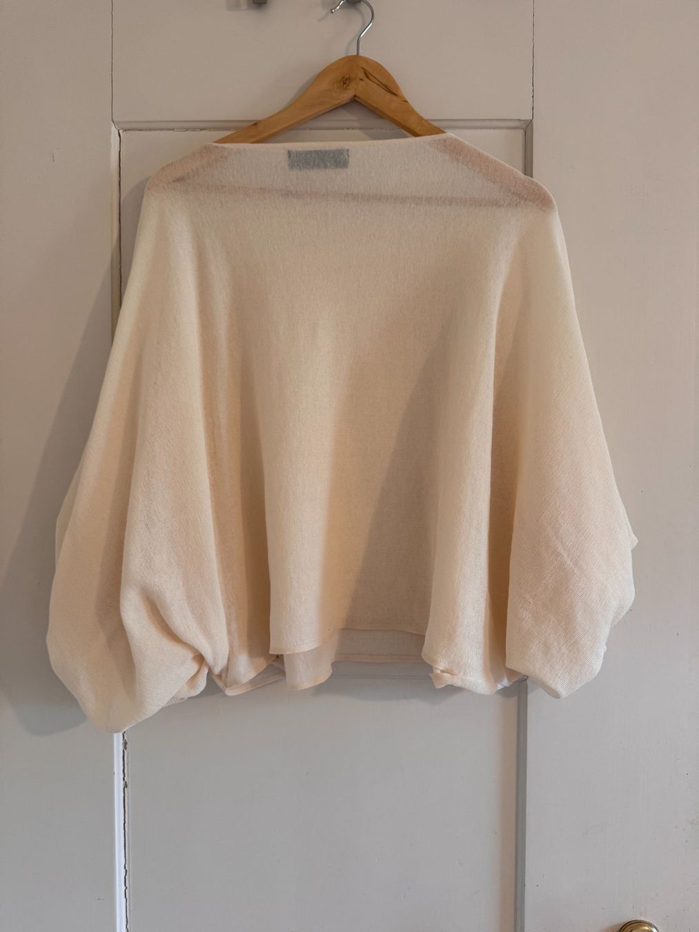 Zara Blusen: Shirt – Neu (gemäss Beschreibung) aus Zollikon von lui_gqg9 1