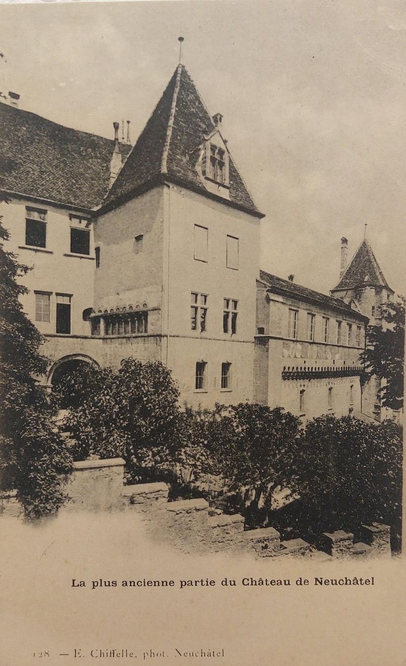 Ansichtskarten: NEUCHÂTEL - La plus ancienne partie du Château – Gebraucht aus Delémont von Domdom1