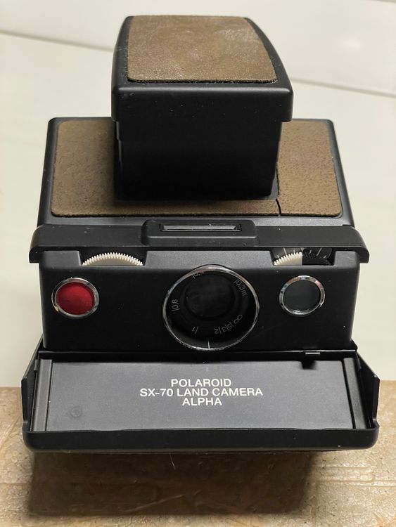 Polaroid SX-70 alpha - De Wit Cameras