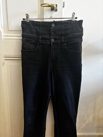 Diesel Skinzee-Corset W28 L32 Jeans Taille Haute Noir