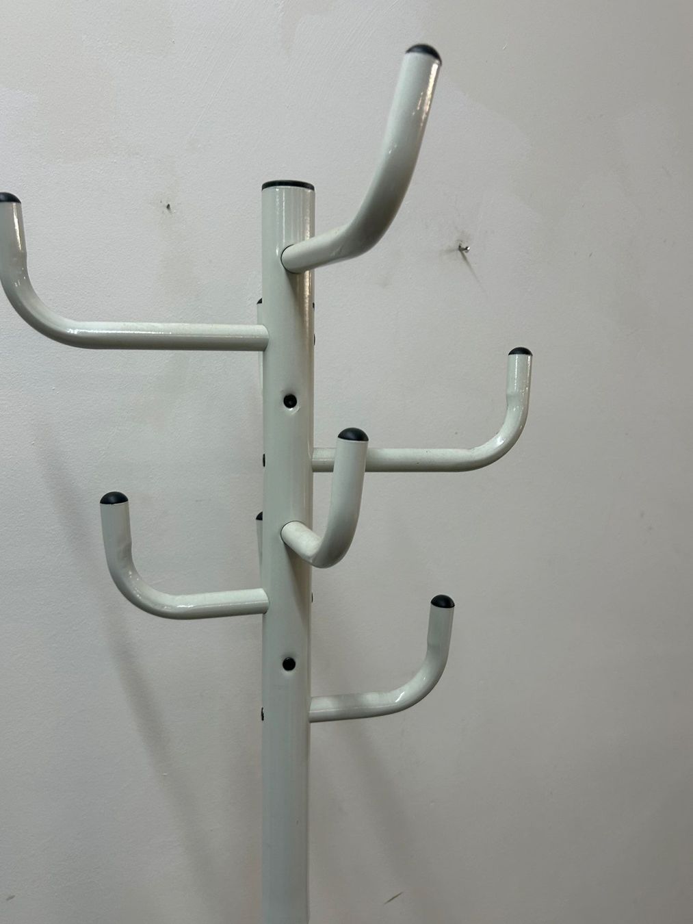 Porte manteau: Kleiderständer Metall zerlegbar – D'occasion à Zürich par Levelart 1