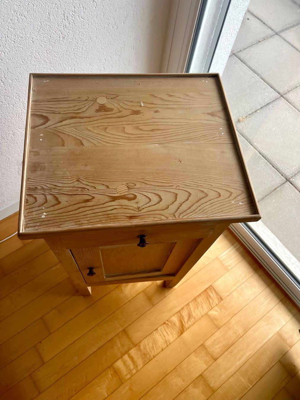 Comodini: Nachttisch – Usato da Zürich venduto da Swissbusiness 3