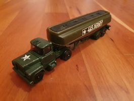 Corgi Mack Truck Tanker US-Army