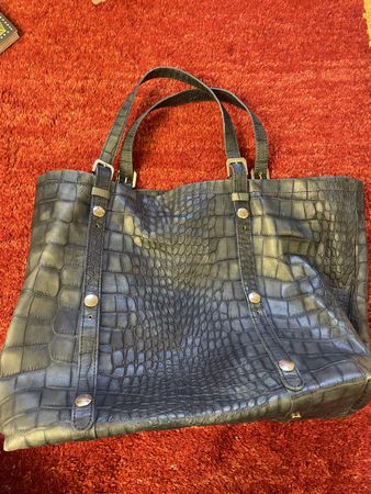 Terranova Handtasche in Kroko Optik