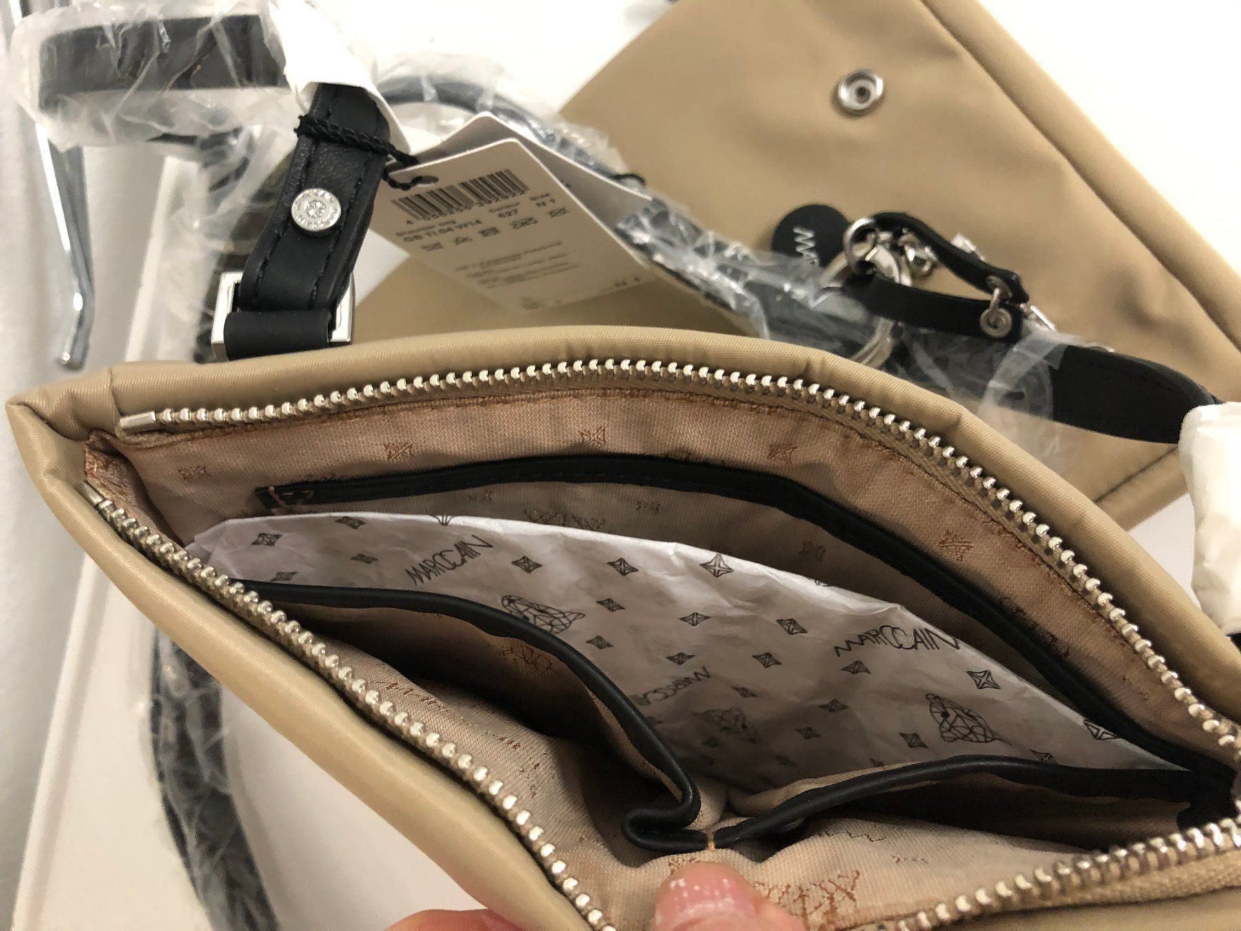 Marc Cain Borse da donna: Marc Cain Doppel Tasche  Umhängetasche – Nuovo e nell'imballaggio originale da Volketswil venduto da praxis12 2