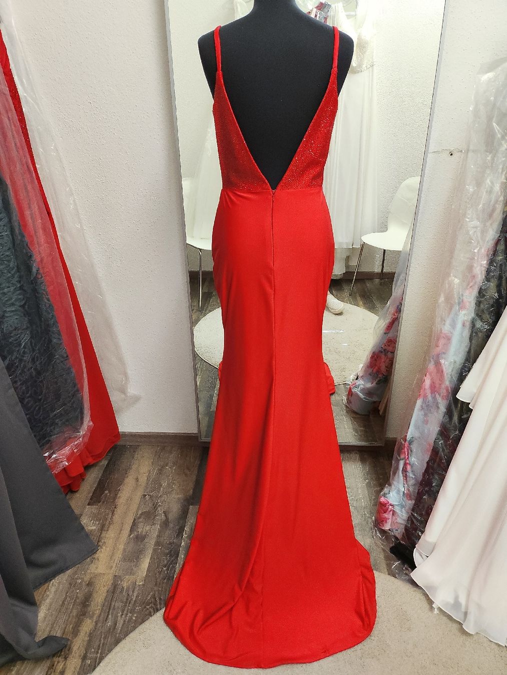 Vestiti: Rot kleid – Nuovo (secondo la descrizione) da Uster venduto da VMT. 2