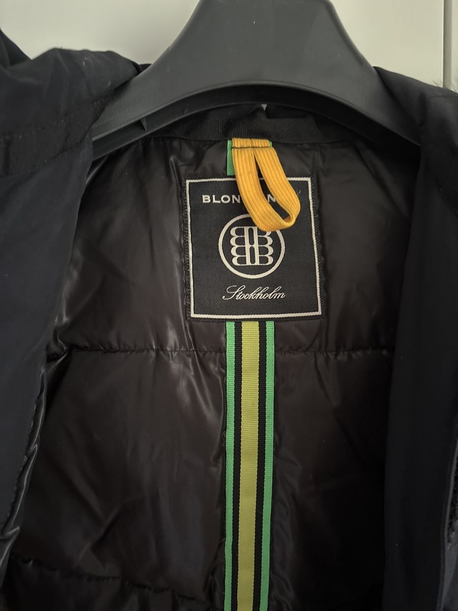 Jacken: Blonde Winterjacke S – Gebraucht aus Zürich von 8003-vh 3