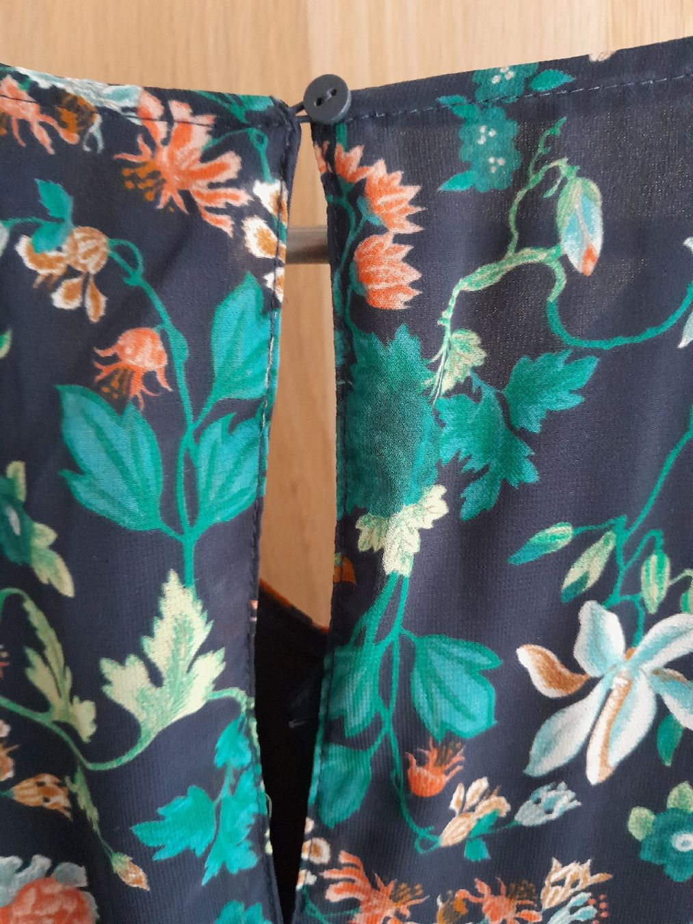 H&M Kleider: Sommerkleid Gr. S., Blumen, offene Schultern – Neu (gemäss Beschreibung) aus Winterthur von MaaKath 4