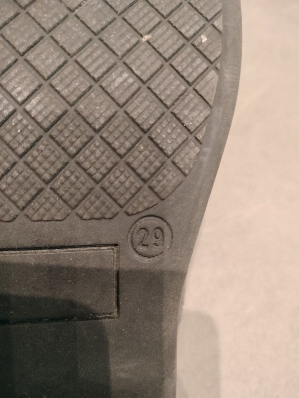 Scarpe per ragazze: Mary Janes von Superga Grösse EU 29 – Usato da Neftenbach venduto da TheKringel 2