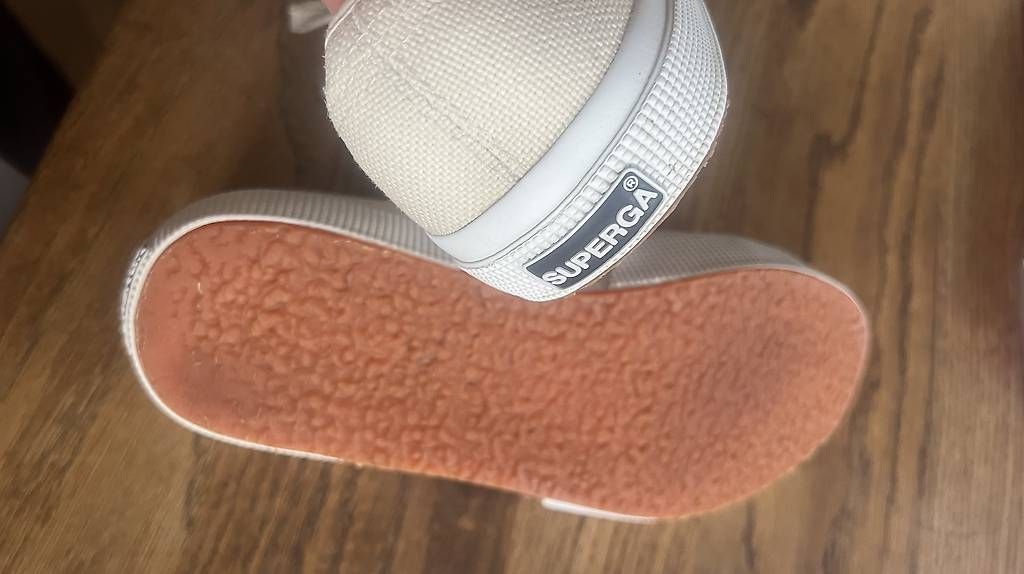 Scarpe da donna: Sneaker Superga – Usato da Nidau venduto da Plaenkehaus23 2