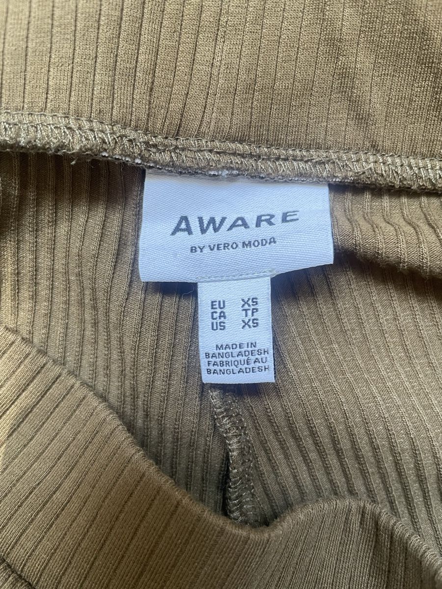 Vero Moda Hosen: Vero Moda Stoffhose – Gebraucht aus Spiez von lukullisch 1
