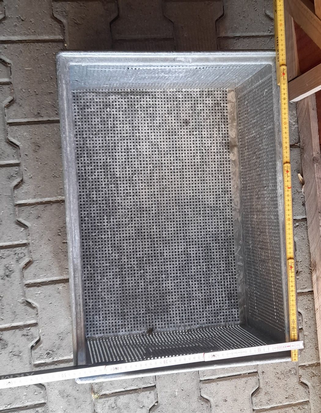 Altre Decorazioni per giardino: Verzinkte Korps – Usato da Wichtrach venduto da schweissnman 2