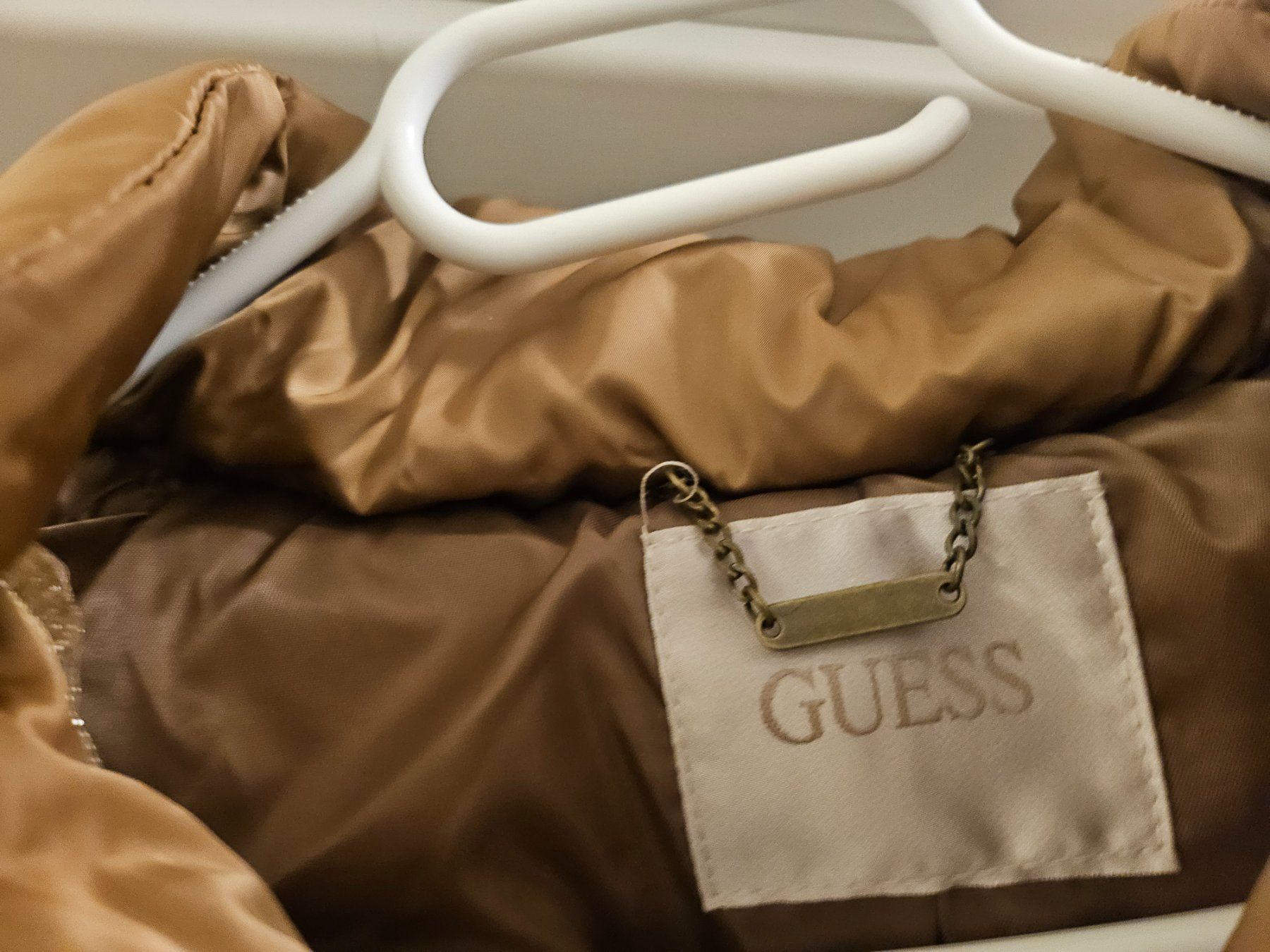 Guess Giacche: Guess Winterjacke S – Usato da Kefikon TG venduto da Livline 3