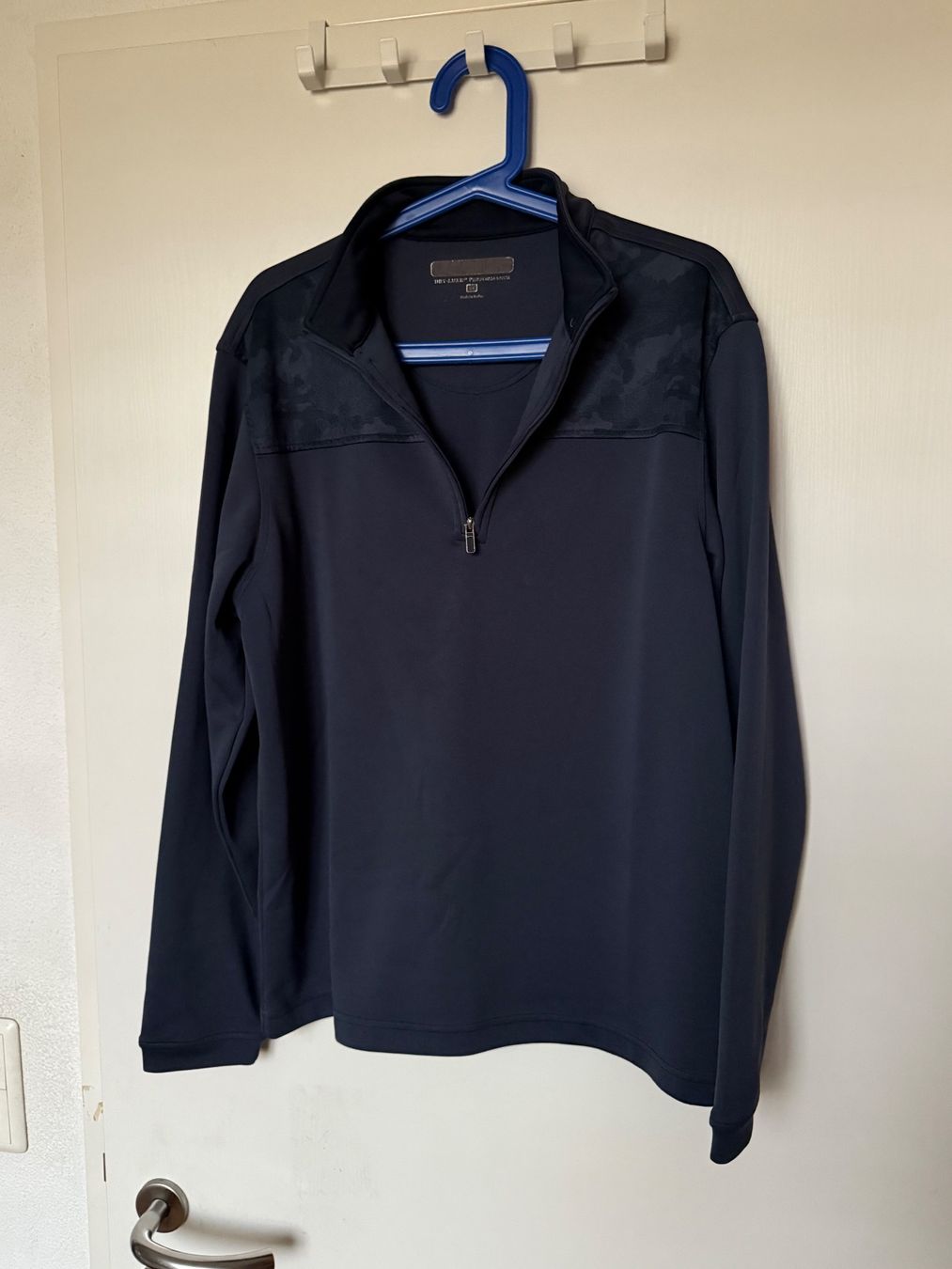 T-shirt: Navy Sportshirt Gr. L – Usato da Birmensdorf ZH venduto da T_Richard 3