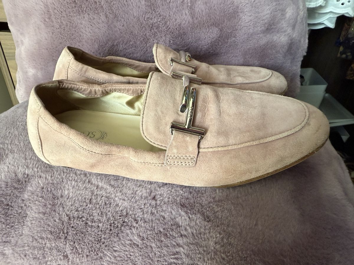 Tod'S Damenschuhe: TOD'S Mocassins en daim rose 37 – Gebraucht aus Aire-la-Ville von Luxury_dressing 1
