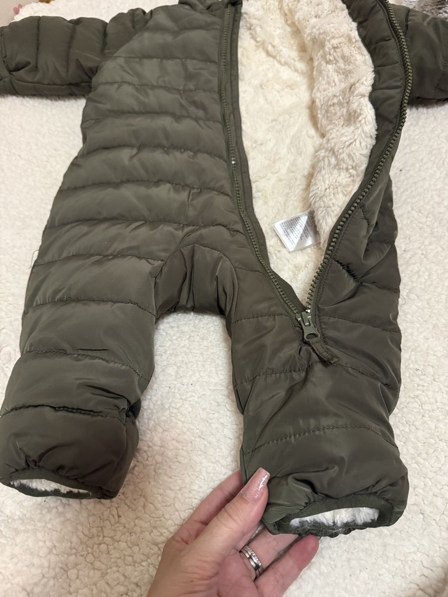 H&M Babyanzüge: Schneeanzug Gr. 62 – Gebraucht aus Horgen von AA.AW55 1