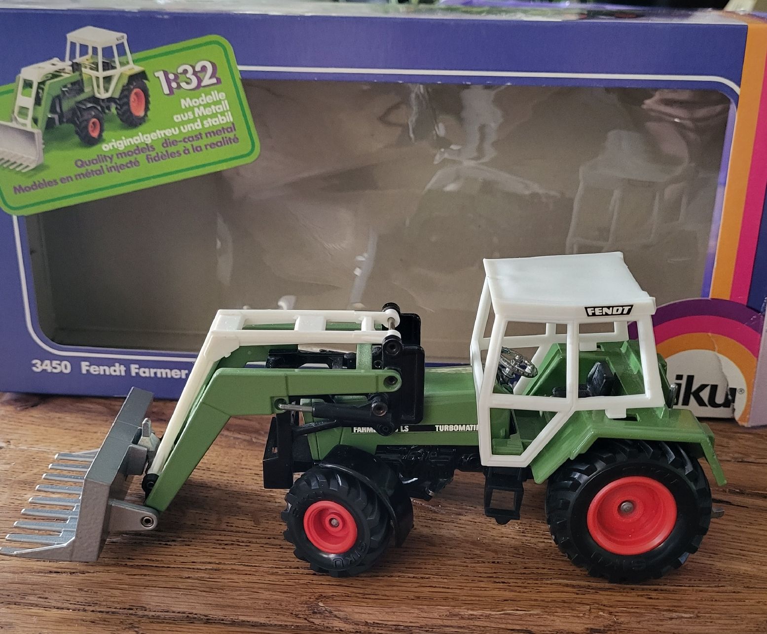 Siku Kits de montage: Siku Traktor 3450 Metall OV – Neuf avec emballage d'origine à Kägiswil par Megafi56