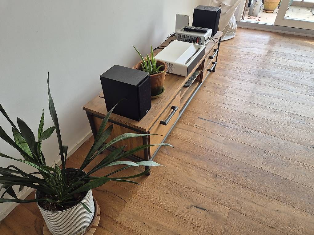 Meubles TV: TV/Wohnzimmer Möbel – D'occasion à Luzern par holacomoestas