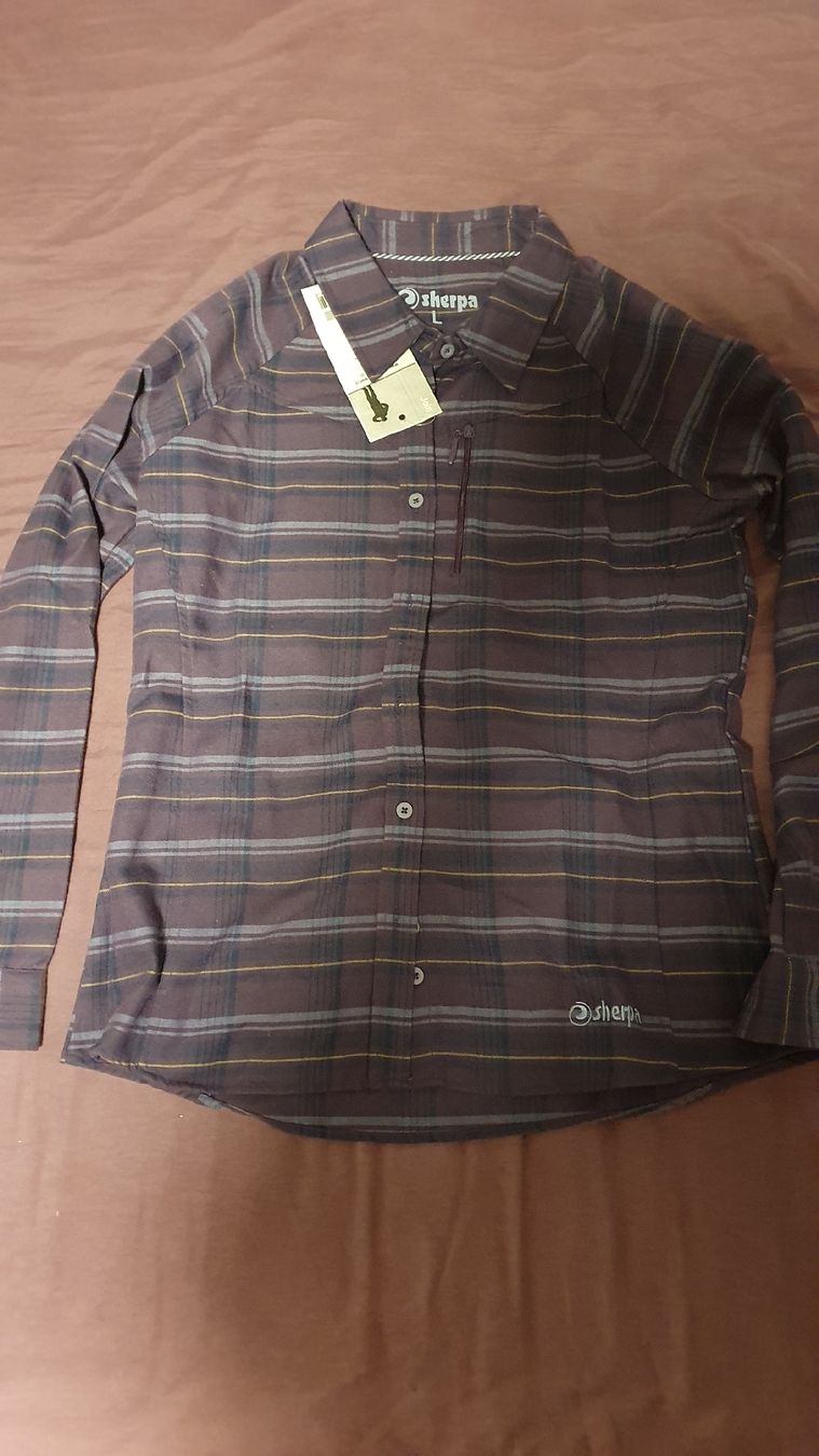 Sherpa Camicette: Sherpa Damenhemd, Gr L, neu – Nuovo e nell'imballaggio originale da Muttenz venduto da pixopus