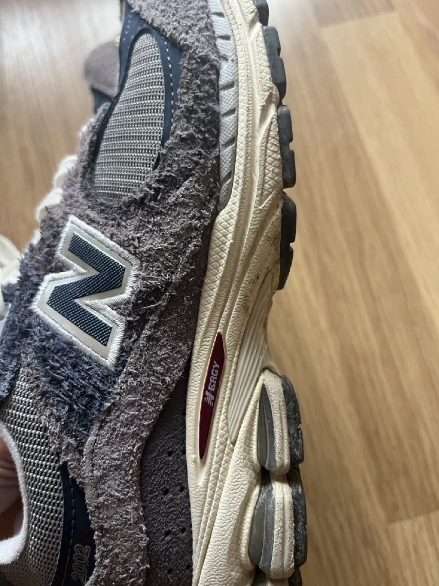 Herrenschuhe: New Balance 2002R Grey/Navy – Gebraucht aus Zürich von marucaibo 1