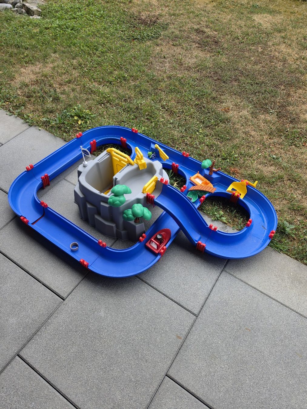 Aquaplay Jouets: Aquaplay Wasserbahn – D'occasion à Kaltbrunn par Helblingm1
