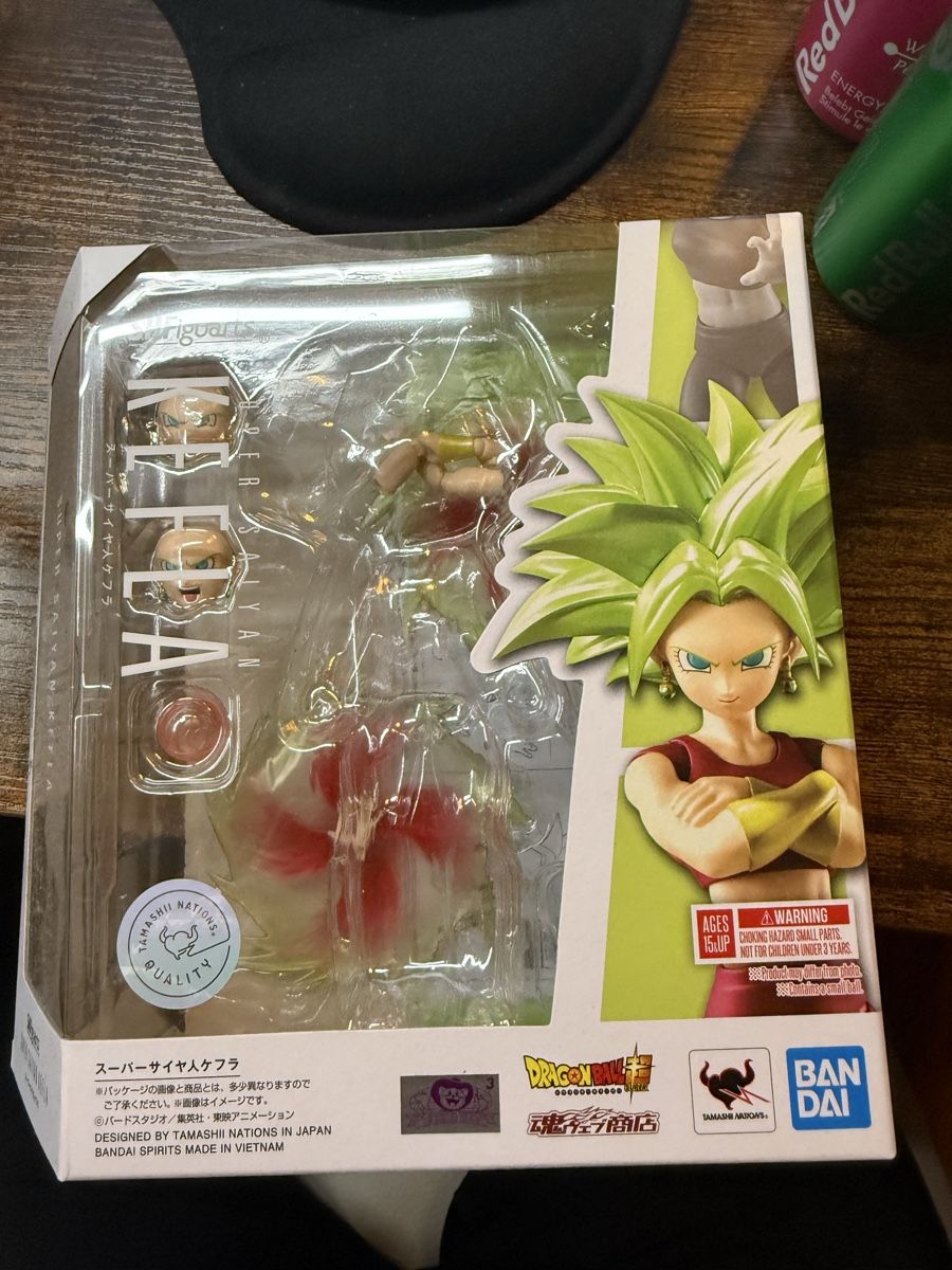 Figuren: Super Saiyajin Kefla Figur, Top! – Gebraucht aus Glarus von dean94 1