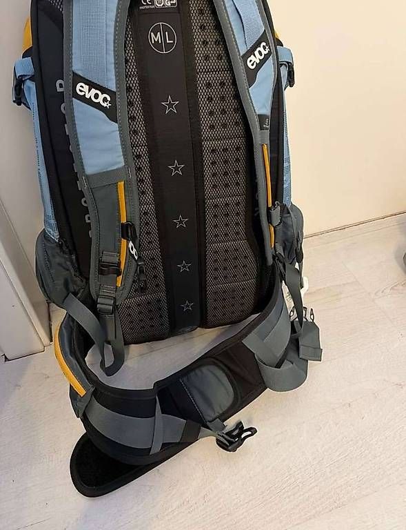 Sacs à dos: EVOC FR Trail Rucksack M/L – D'occasion à Stansstad par Urs-_6362