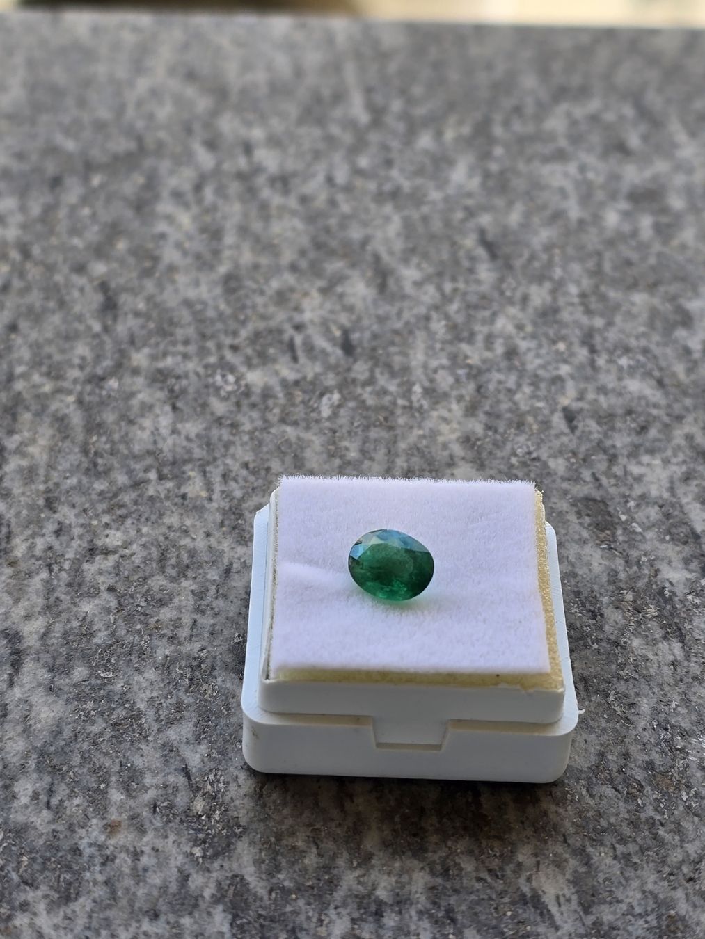 Pietre preziose: Smaragt nartural 1.35ct – Nuovo (secondo la descrizione) da S. Antonino venduto da paoloc1842 5